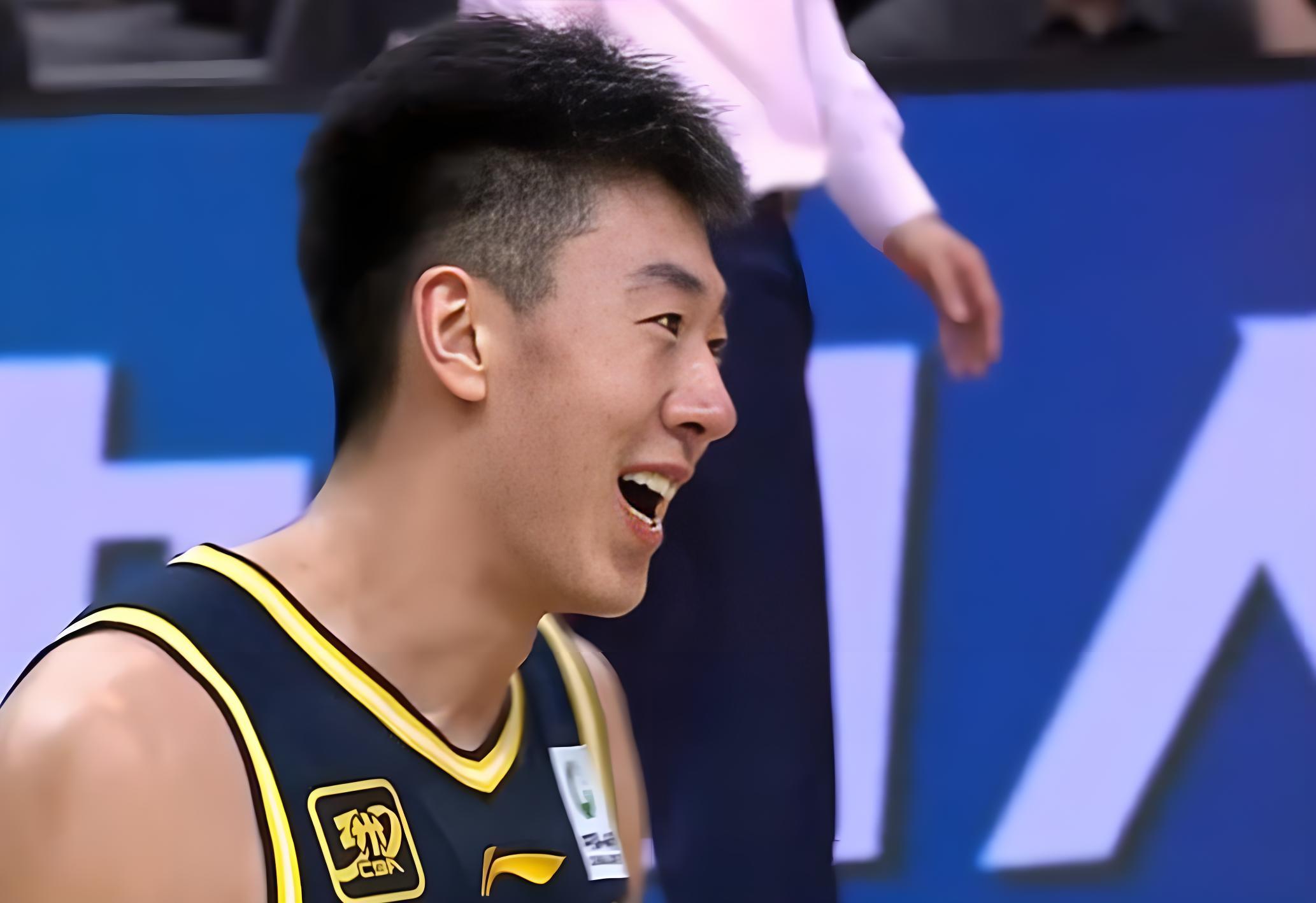 广东战平澳洲球队!徐杰轰21分,张昊任骏飞惊喜,焦泊乔防守获赞