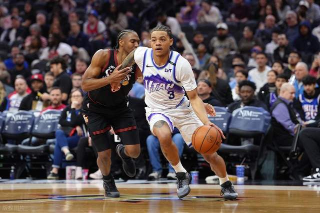 开云体育全站app下载优惠-故意输球！最后5分钟仅得2分：有暂停不叫，关键球连续三不沾