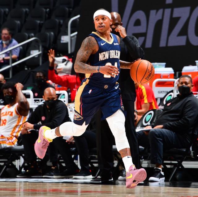 开云体育全站app下载问题-时隔14个月重返NBA赛场 小刺客鹈鹕首秀拿到10分