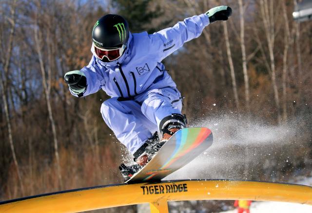 北京冬奥蔡雪桐刘佳宇再冲奖牌 苏翊鸣有望成黑马